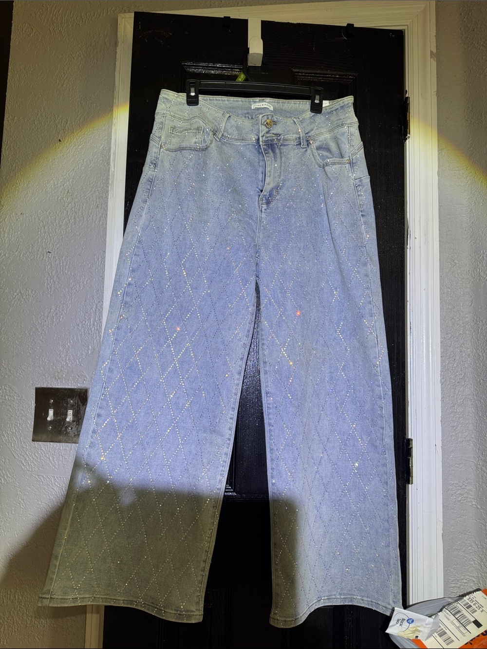 Super Sparkle embellished Jeans  , watch the video , new never worn , wide leg